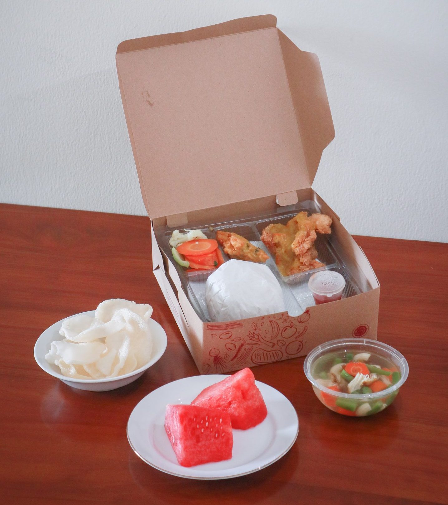 saleroku menyediakan catering karawan kantor area Jakarta timur dengan menu enak
